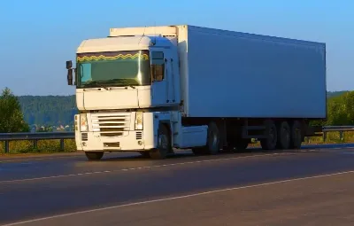 İzmir ile Karamanlı Arası Öğrenci Eşyası Taşıma